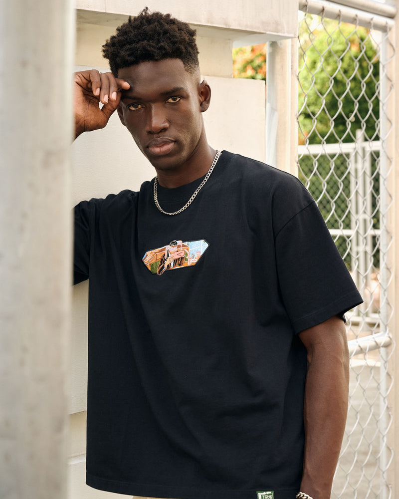 "Devour" T-Shirt Black